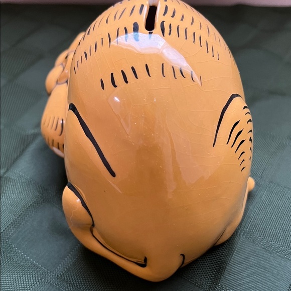 Vintage Yellow Garfield Ceramic Piggy Bank - Picture 6 of 9